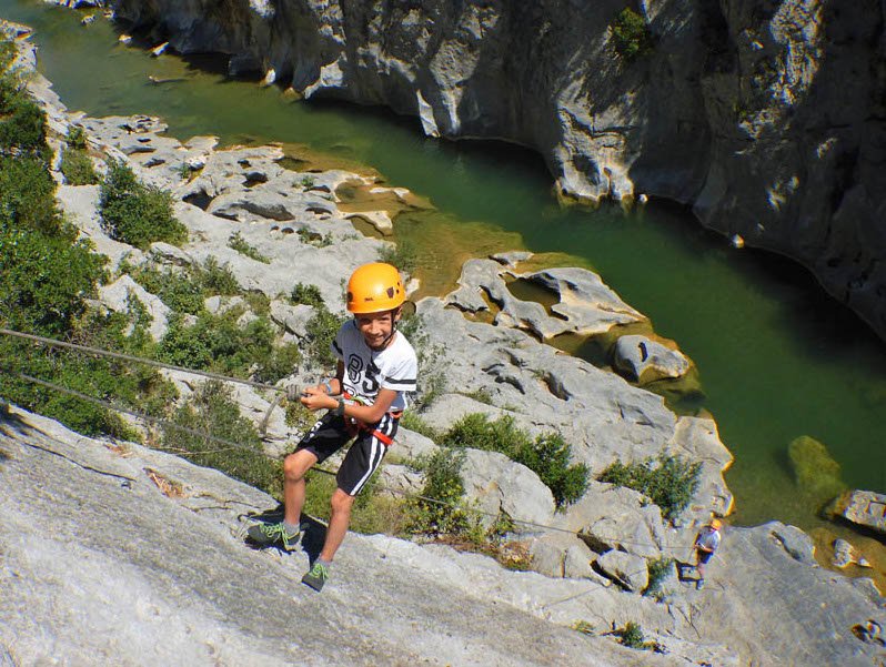 inititiation escalade pyrenees orientales